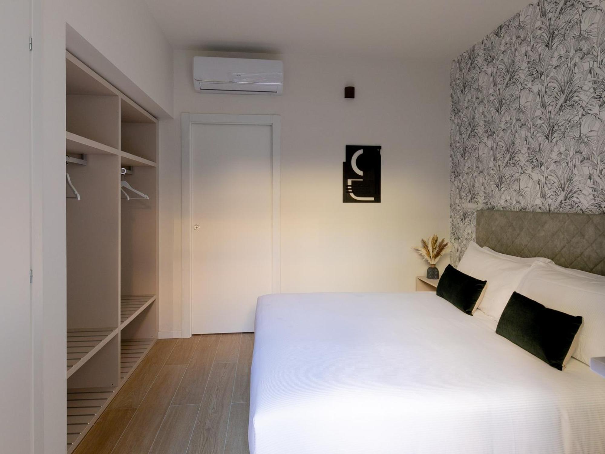 Aiello - Citylife Apartahotel *